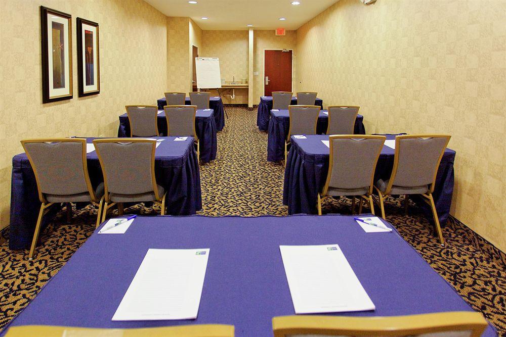 Holiday Inn Express & Suites San Antonio West Sea World Area By Ihg Facilities photo